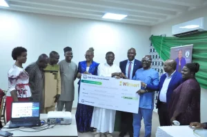 Akoko-Edo LGA receives cash gift