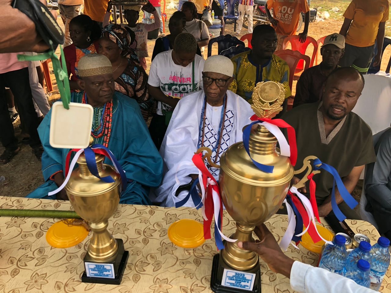 Otaru of Igarra HRH Oba Adeche Saiki(middle) flanked on his right by the Odafe of Enwan Oba Peter Okarah and left Hon Tajudeen Suleman, Chairman Akoko-Edo LGA.